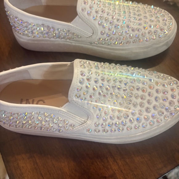 Shoes - Picture 2 of 2